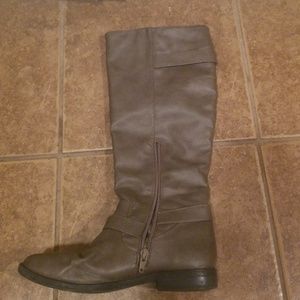 Rampage boots